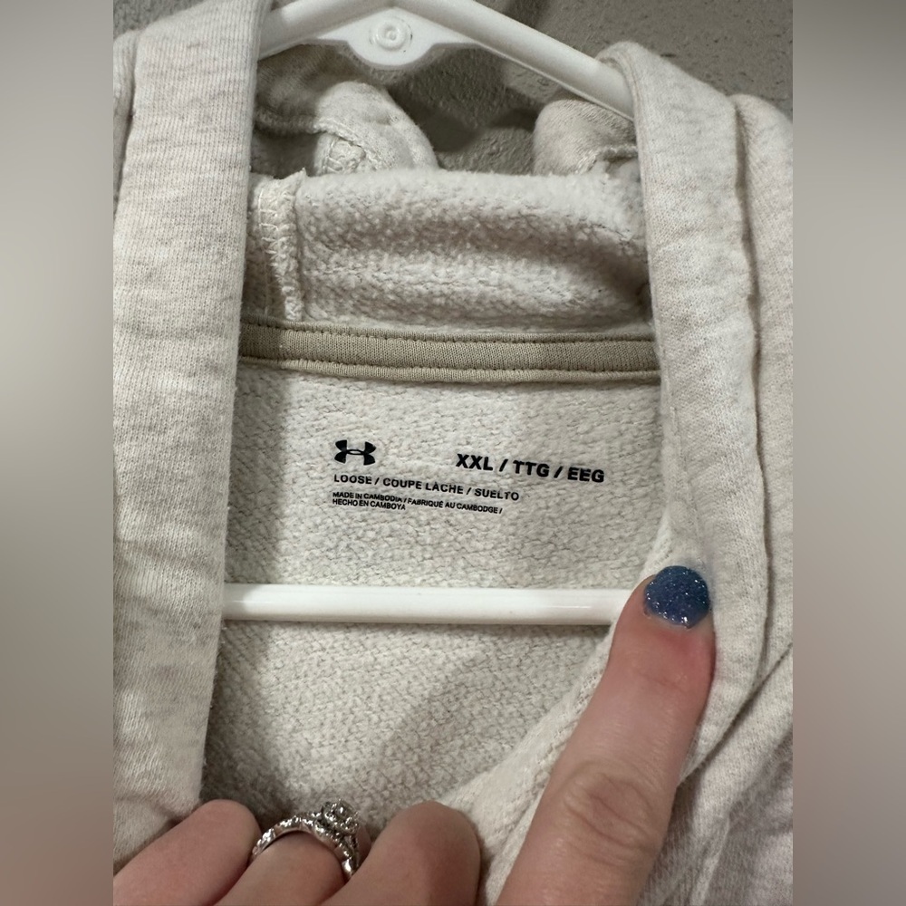 ‼️Under Armour Hoodie - Picture 3 of 5